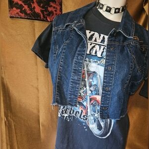 FUBU vintage 90s distressed denim vest jacket 🔥